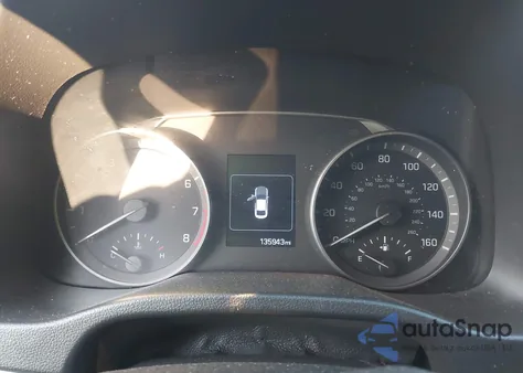 2018 Hyundai Elantra Sel z USA, uszkodzony, nr VIN KMHD84LF4JU445509